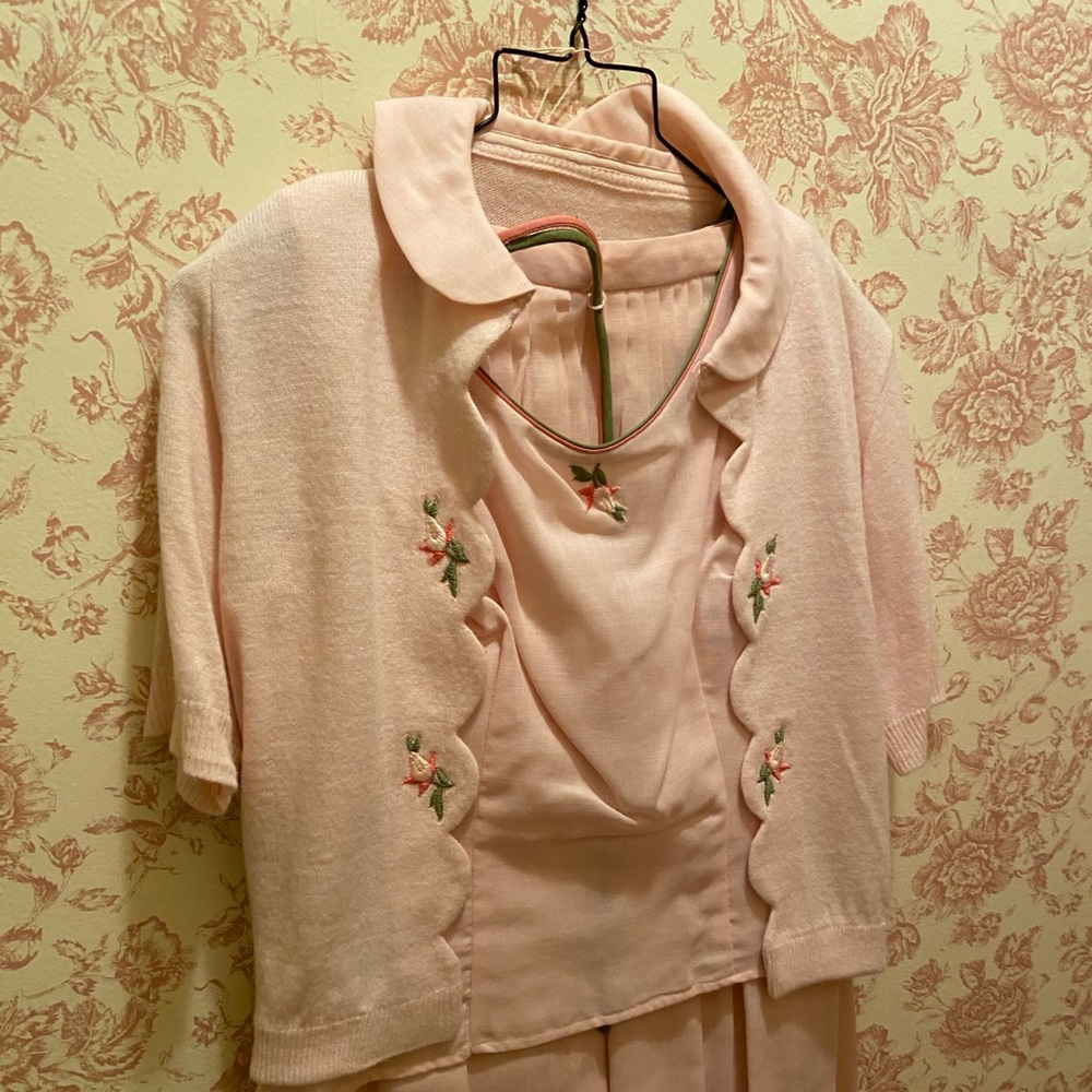 Vintage Pink Three Set
